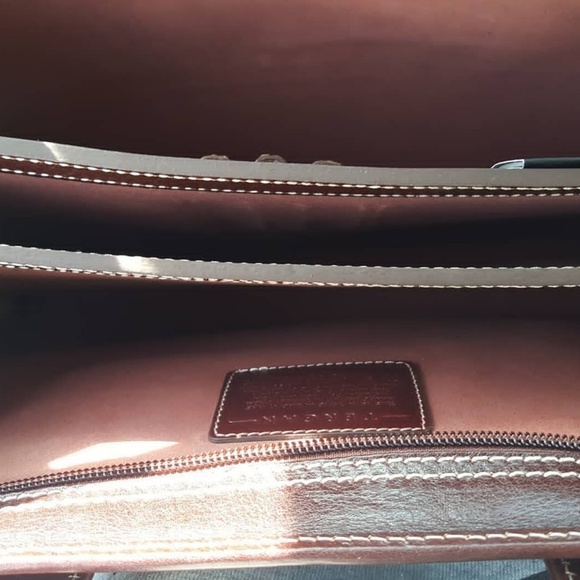 TERGAN Leather Briefcase - Picture 5 of 7